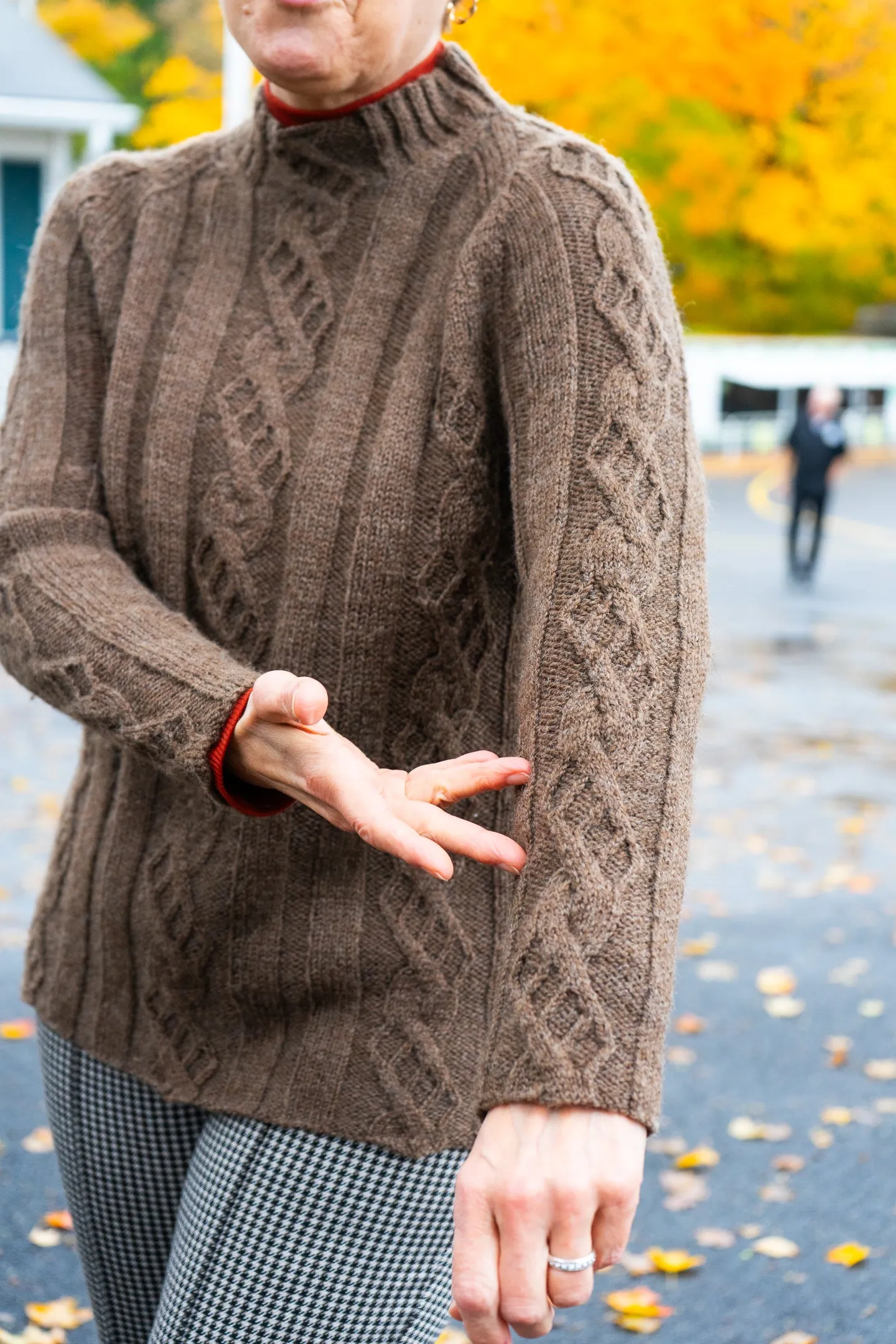 Cam Cable Pullover <br/><small>knitting pattern</small>
