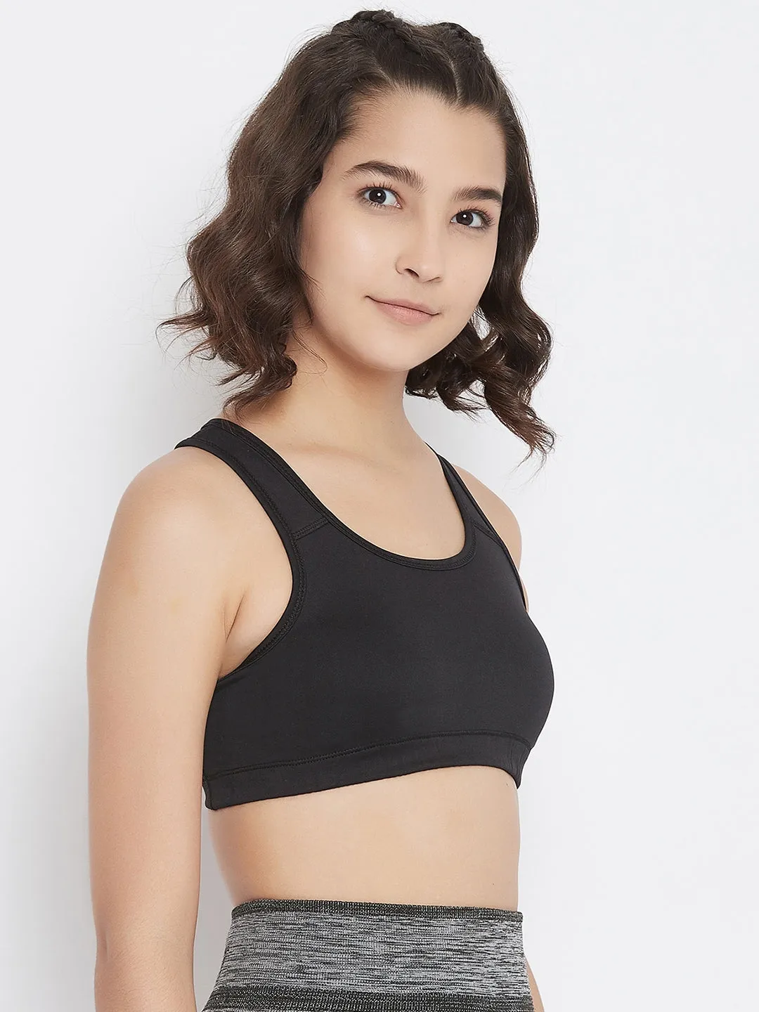 JUMP USA Black Solid Non-Wired Non Padded Sports Bra