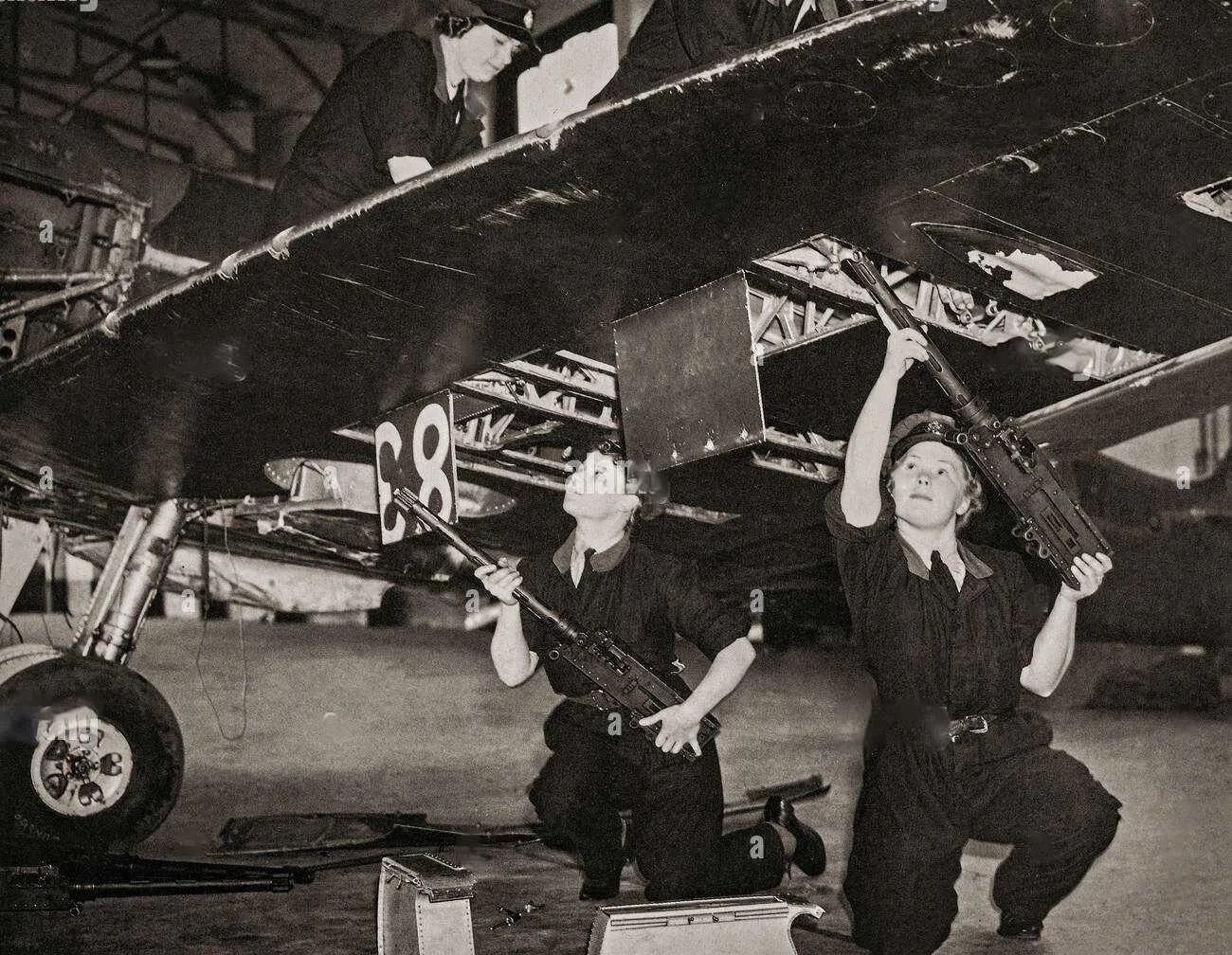 Original British WWII 1943 Dated R.A.F. Aircraft Browning .303 Mark II Display Machine Gun by John Inglis on Stand - Spitfire Supermarine, Hawker Hurricane & Avro Lancaster