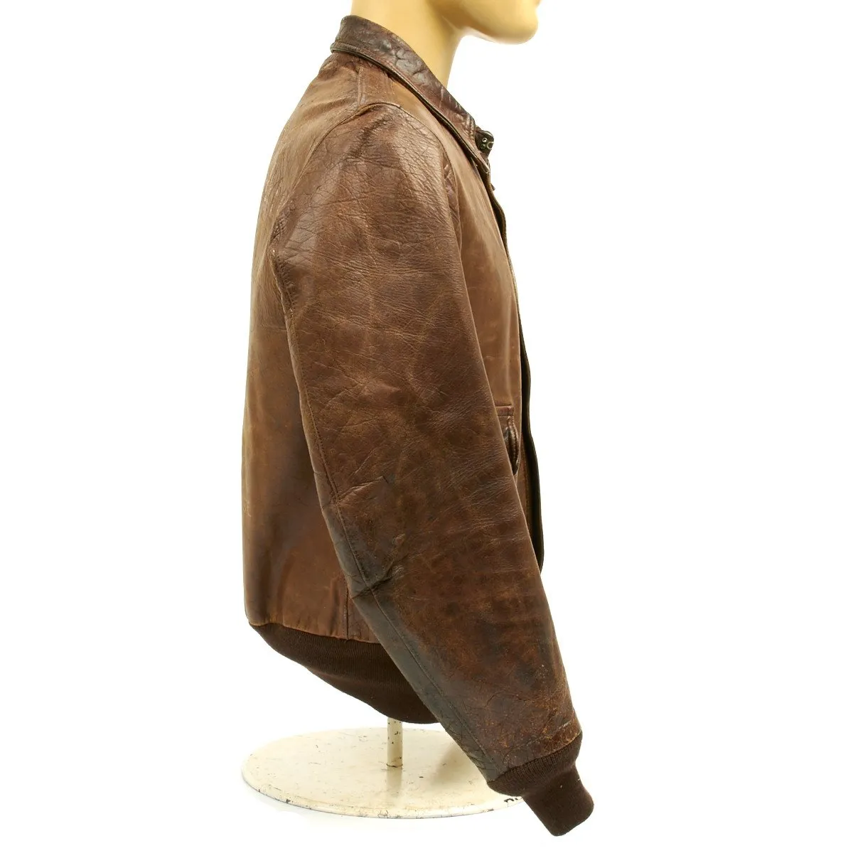 Original U.S. WWII B-17 Bomber Hells Belle Named A-2 Flight Jacket (Size 40)