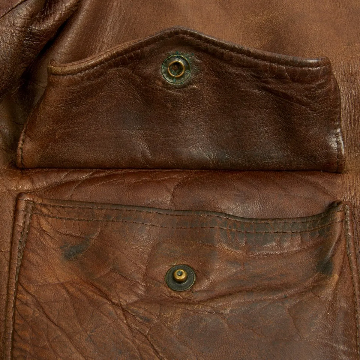 Original U.S. WWII B-17 Bomber Hells Belle Named A-2 Flight Jacket (Size 40)