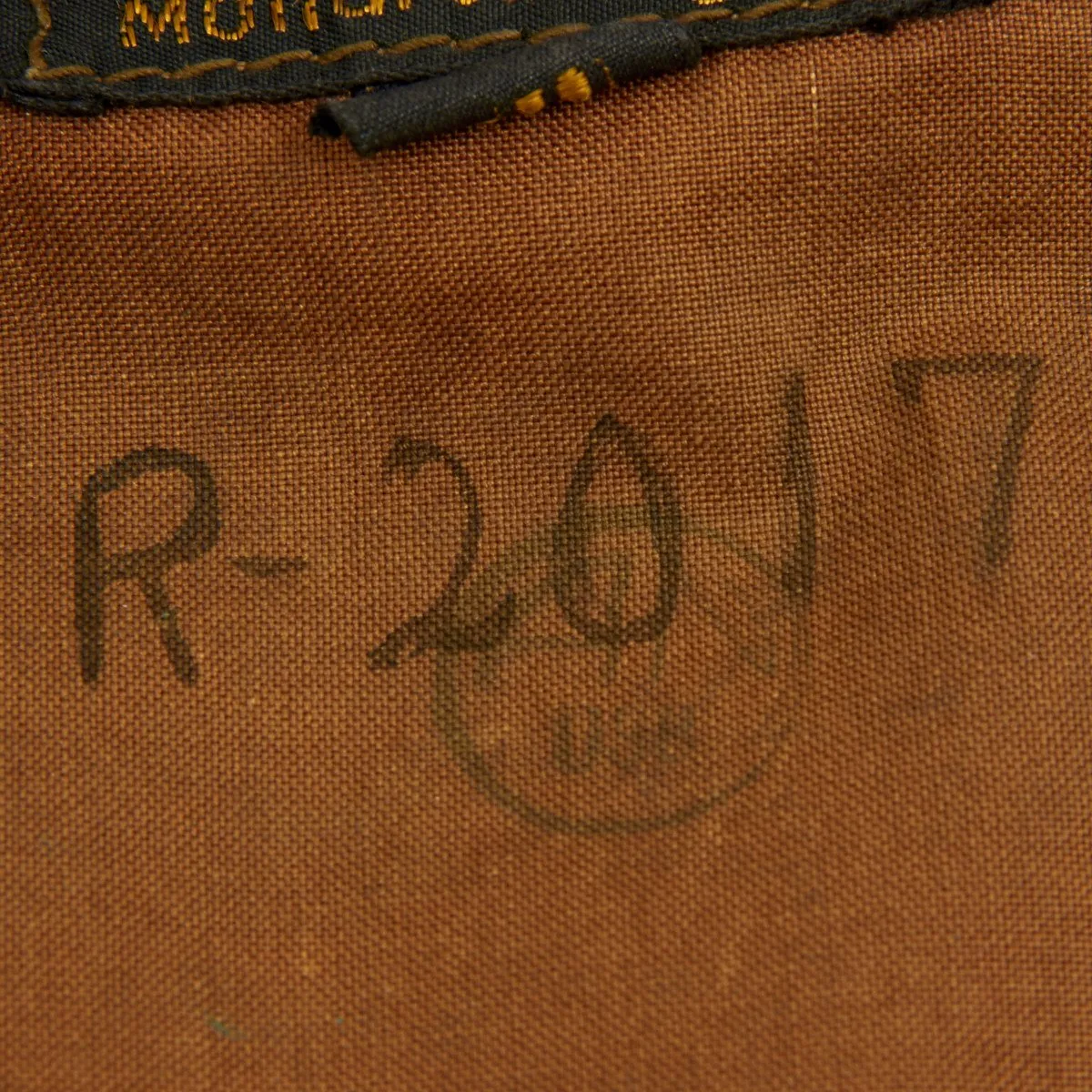 Original U.S. WWII B-17 Bomber Hells Belle Named A-2 Flight Jacket (Size 40)