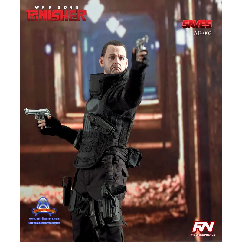 PUNISHER: WAR ZONE Saves [Ray Stevenson] 1:6 Scale Collectible Figure