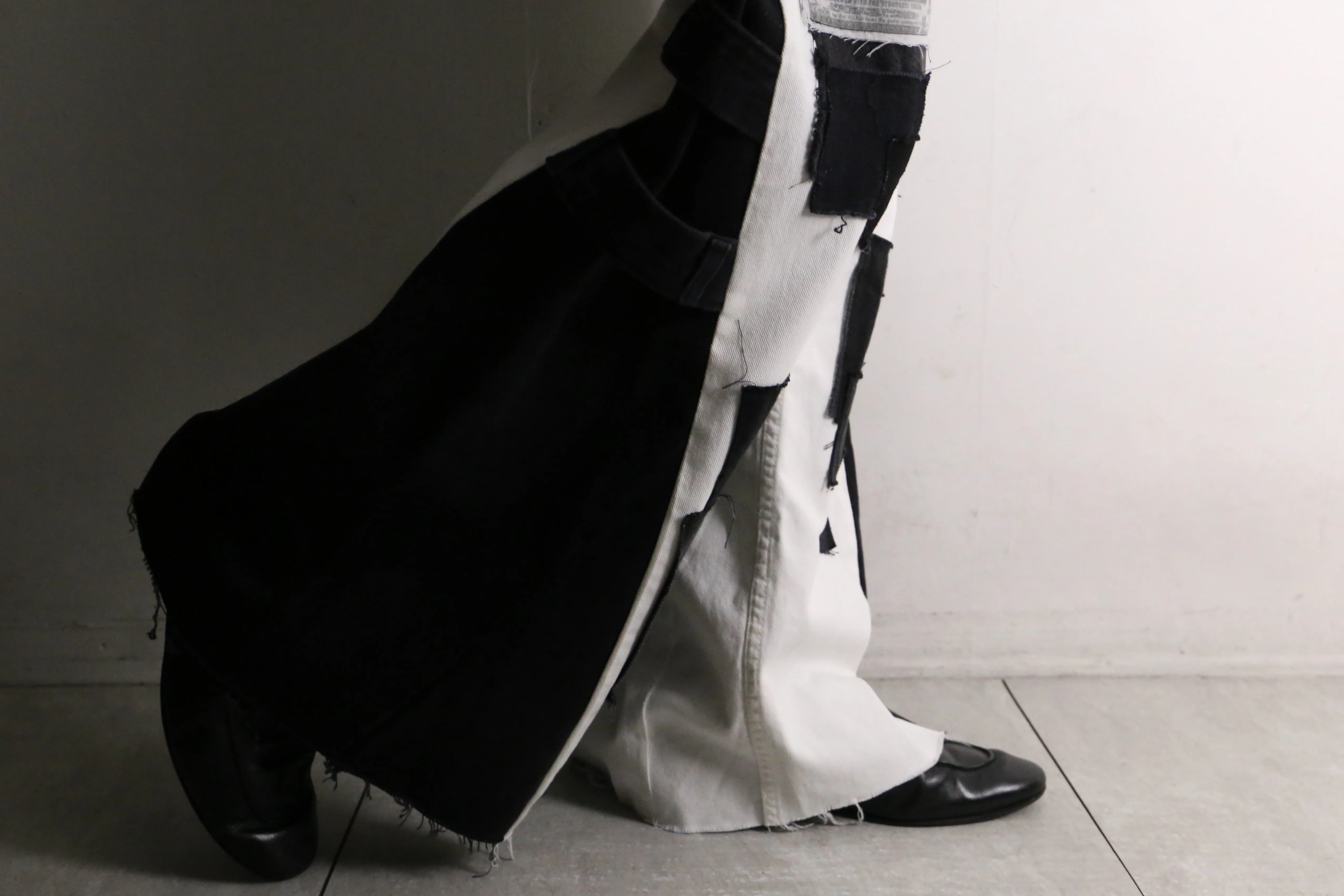 remake "再構築" black×white color patchwork design flare denim pants