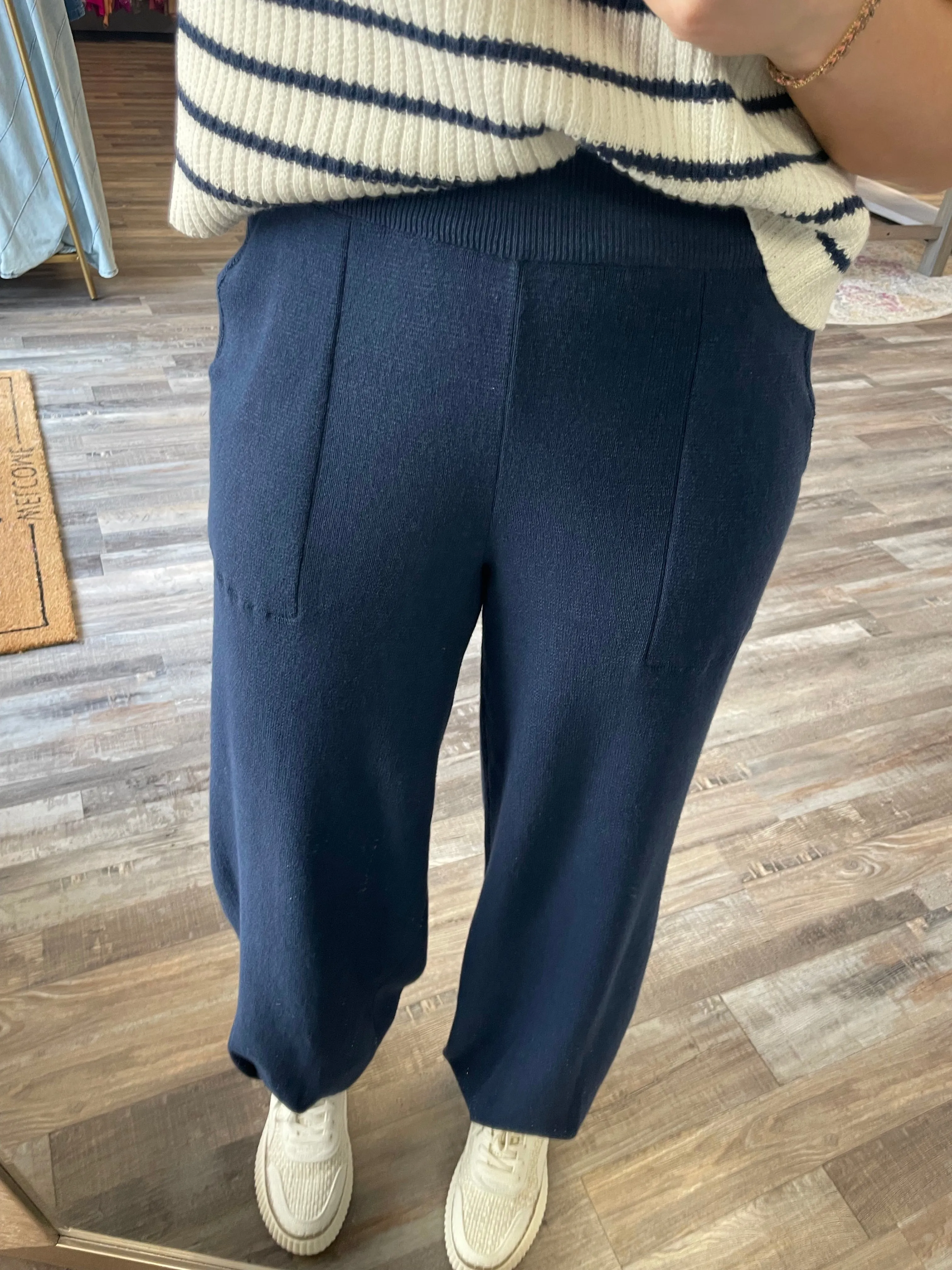 Solid Knit Joggers - Navy