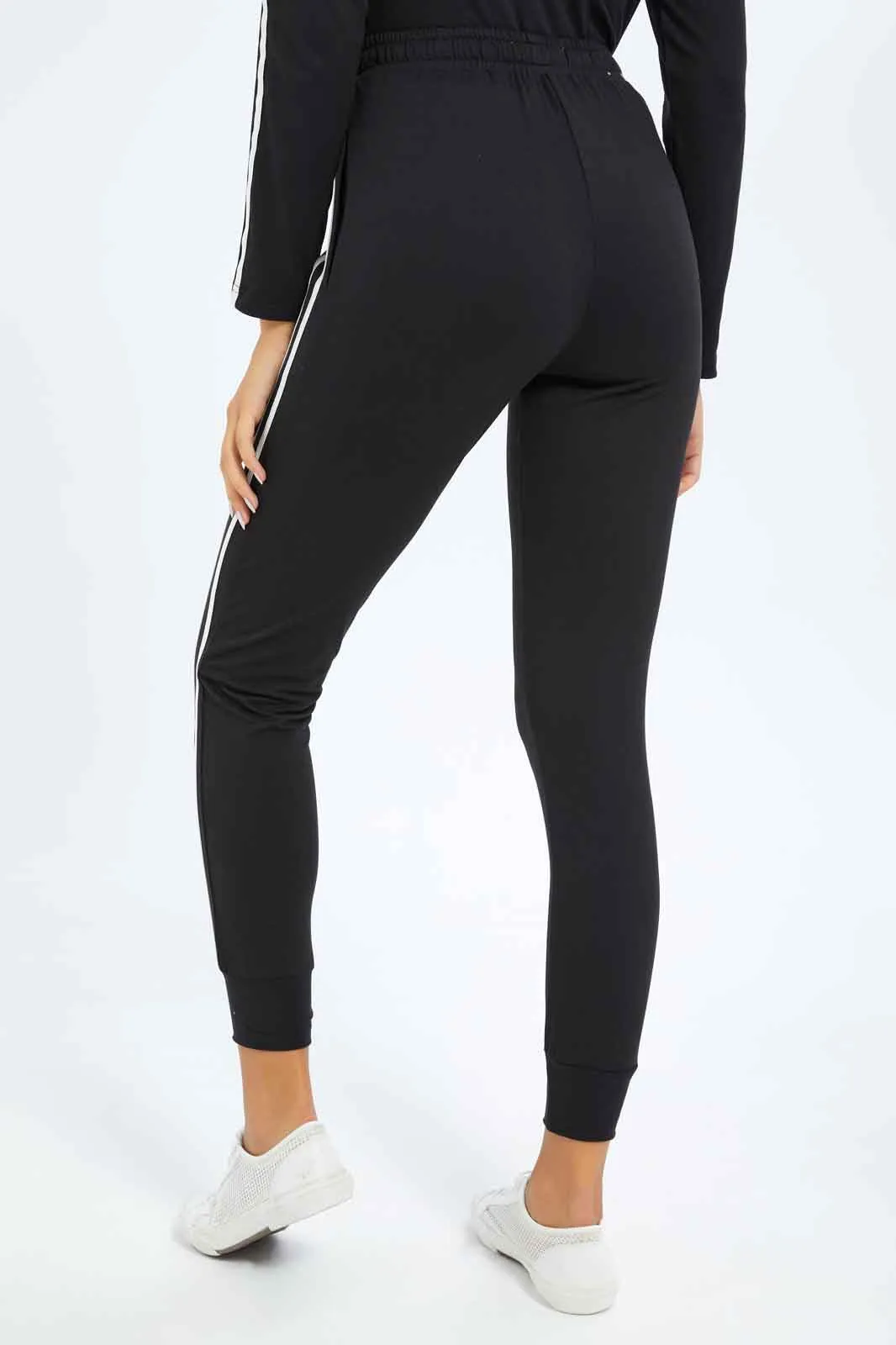 Women Black Prinedt Active Pant